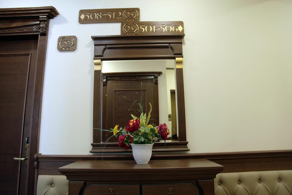 Hotel Santa Agía Triás