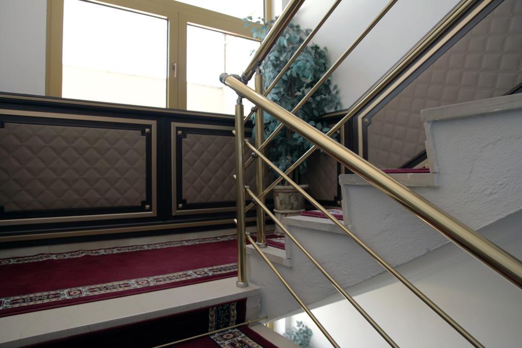Hotel Santa Agía Triás